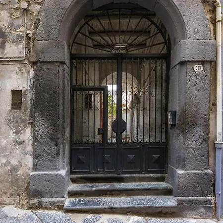 La Smorfia A Montesanto Holiday home